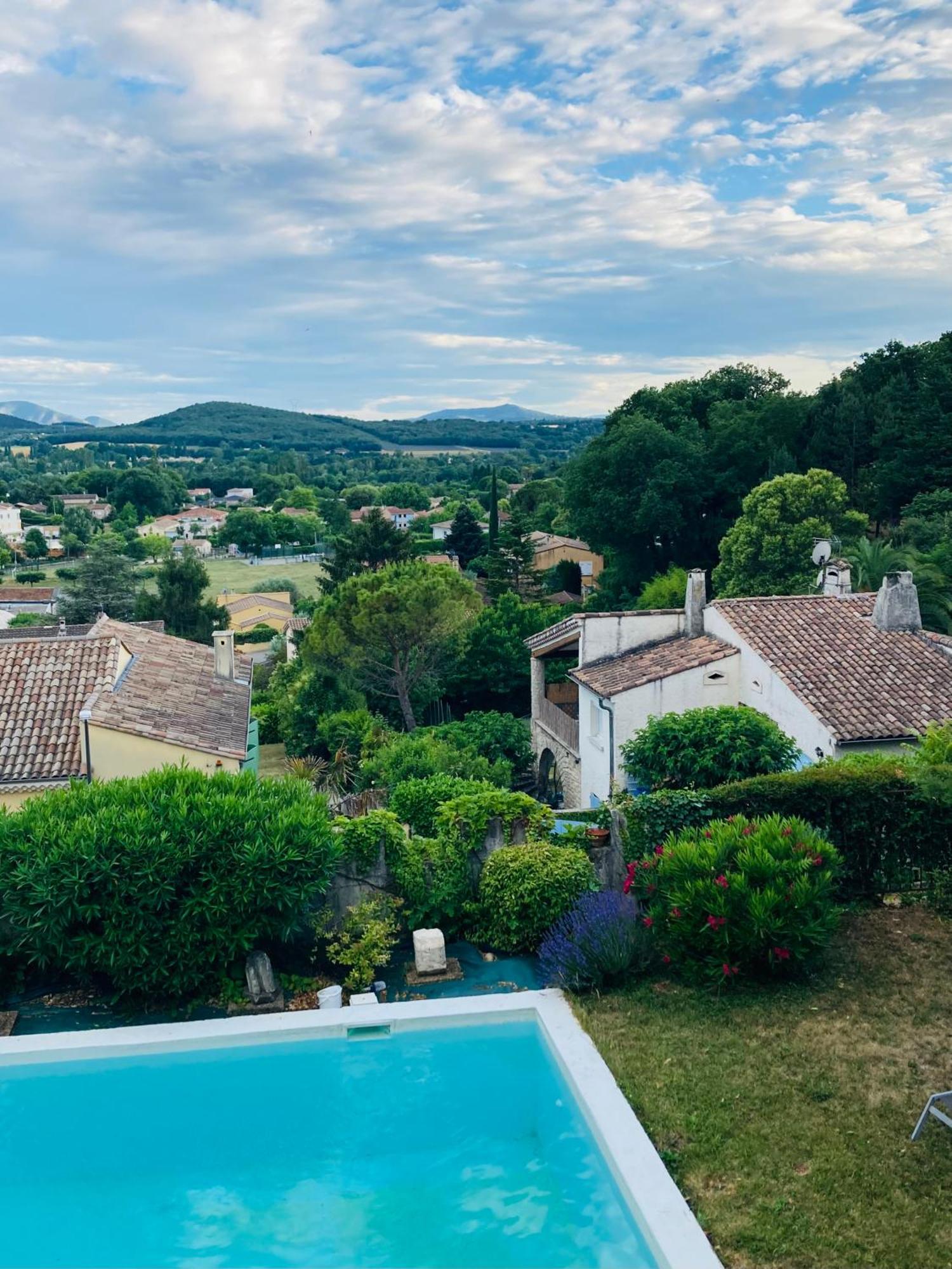 Peaceful Retreat In Drome Provencale Castel Lejlighed Montboucher-sur-Jabron Eksteriør billede